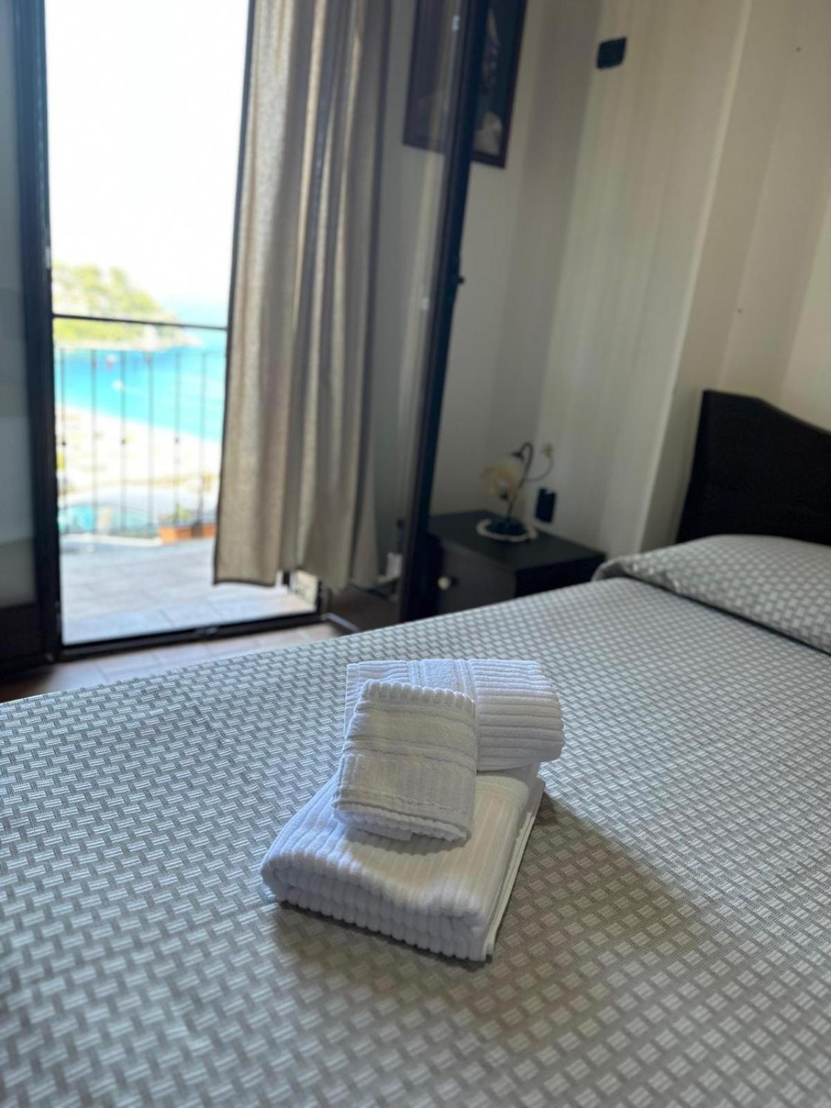 B&B La Bastia シッラ エクステリア 写真